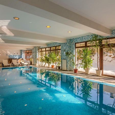 Rizzo Boutique Hotel Пояна-Брашов Экстерьер фото