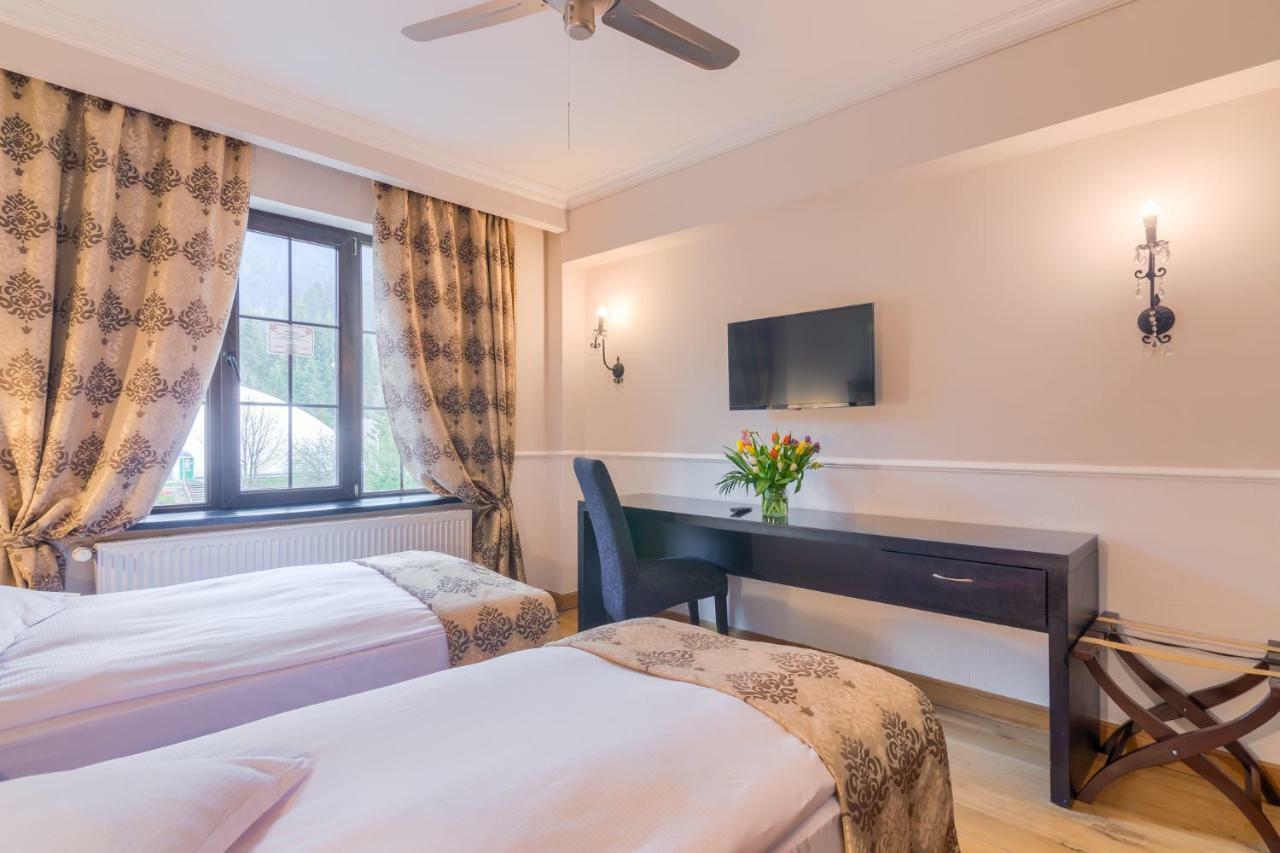 Rizzo Boutique Hotel Пояна-Брашов Экстерьер фото