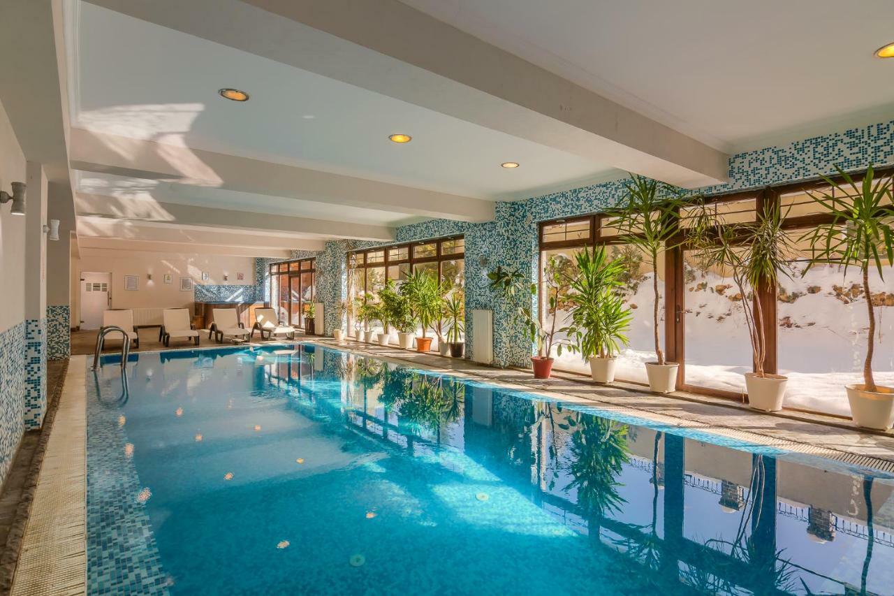 Rizzo Boutique Hotel Пояна-Брашов Экстерьер фото